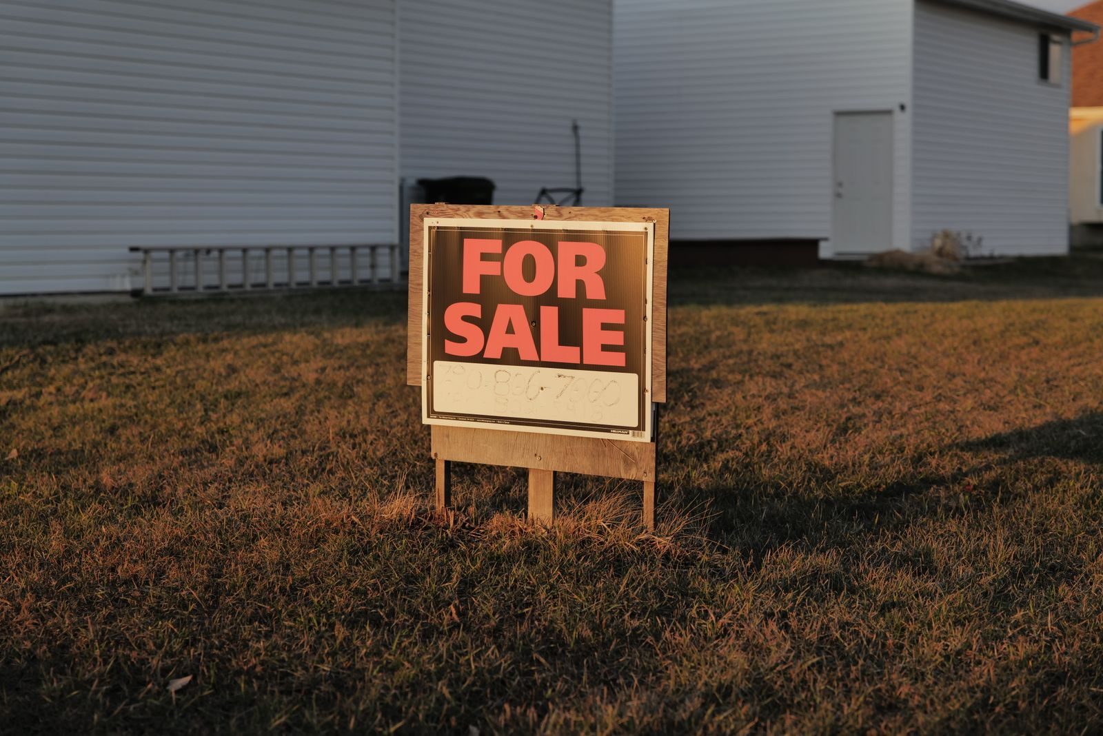 What a Preforeclosure Notice Actually Requires You to Do